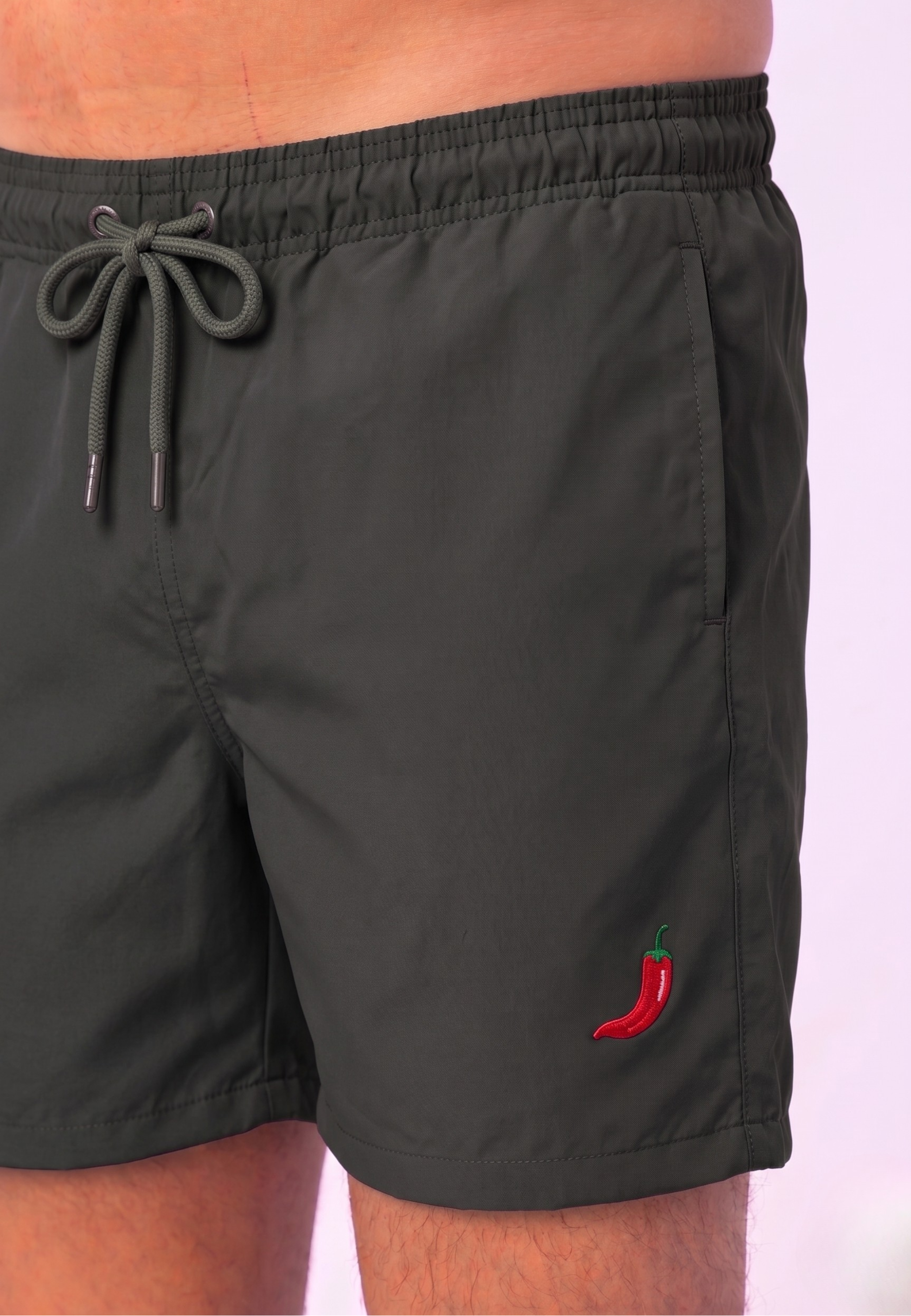 Red Pepper Plain Green