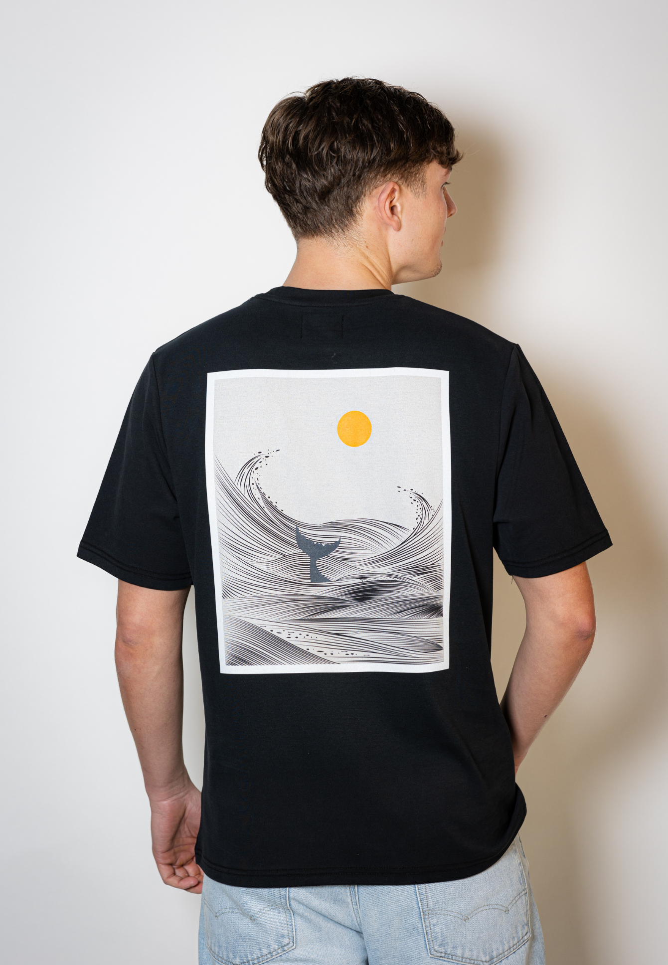 Tale of the Waves - T-Shirt